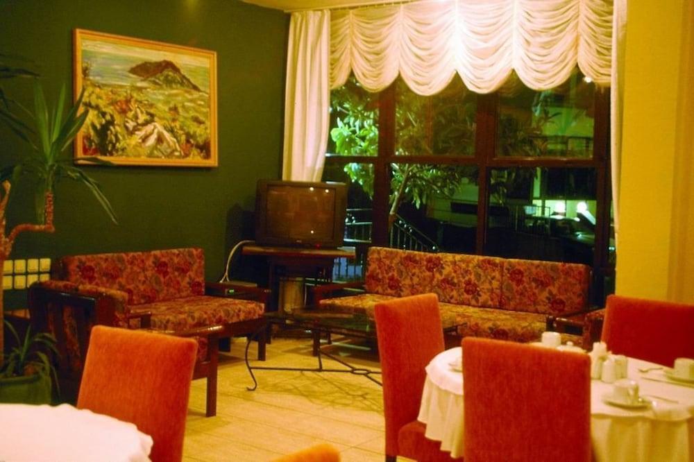 Pinar Hotel Аланя Екстериор снимка