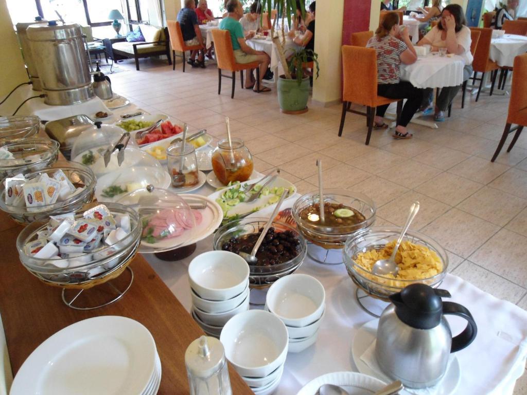 Pinar Hotel Аланя Екстериор снимка