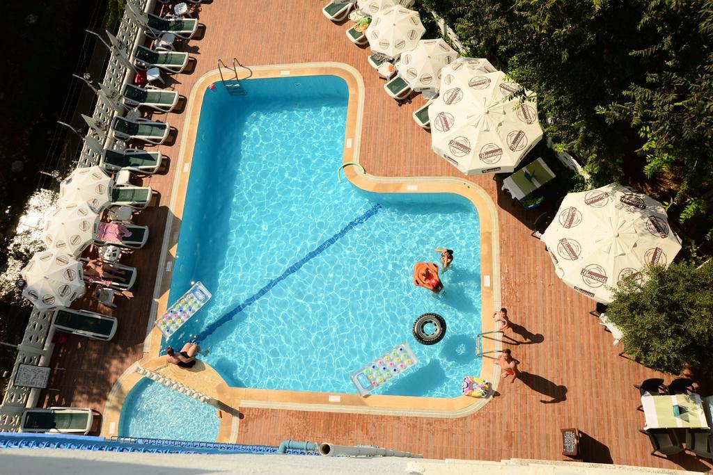 Pinar Hotel Аланя Екстериор снимка