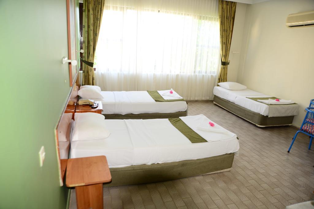 Pinar Hotel Аланя Екстериор снимка