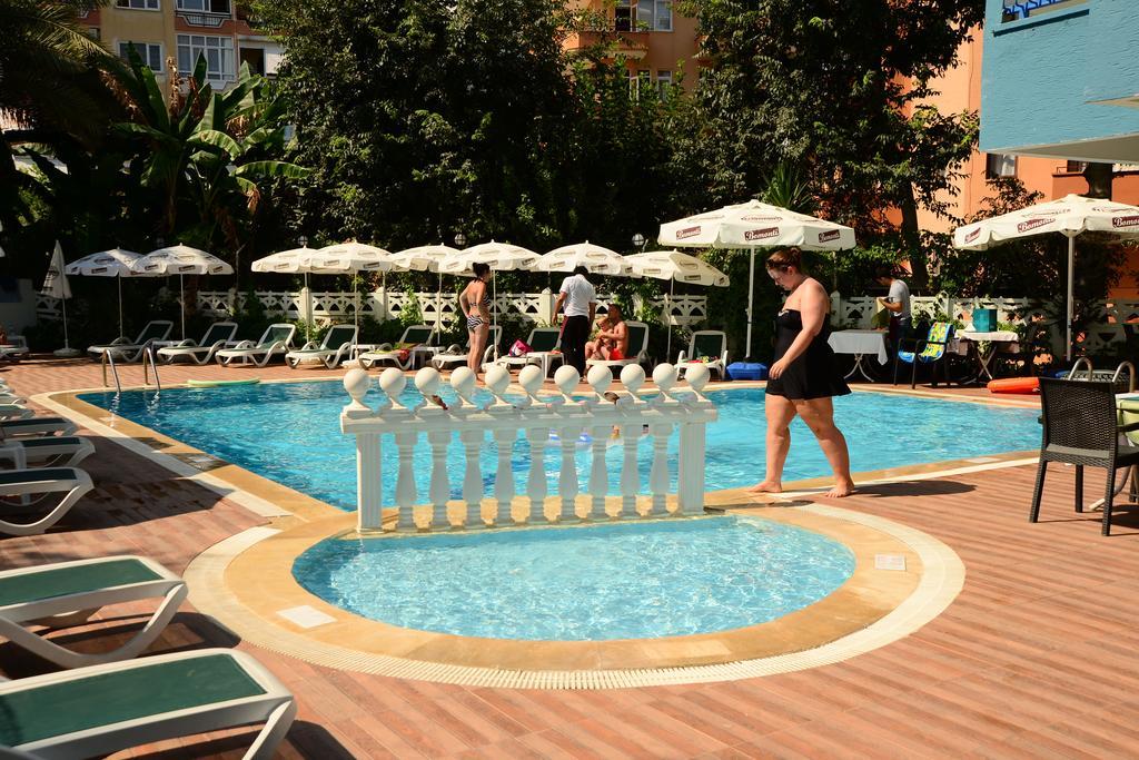 Pinar Hotel Аланя Екстериор снимка