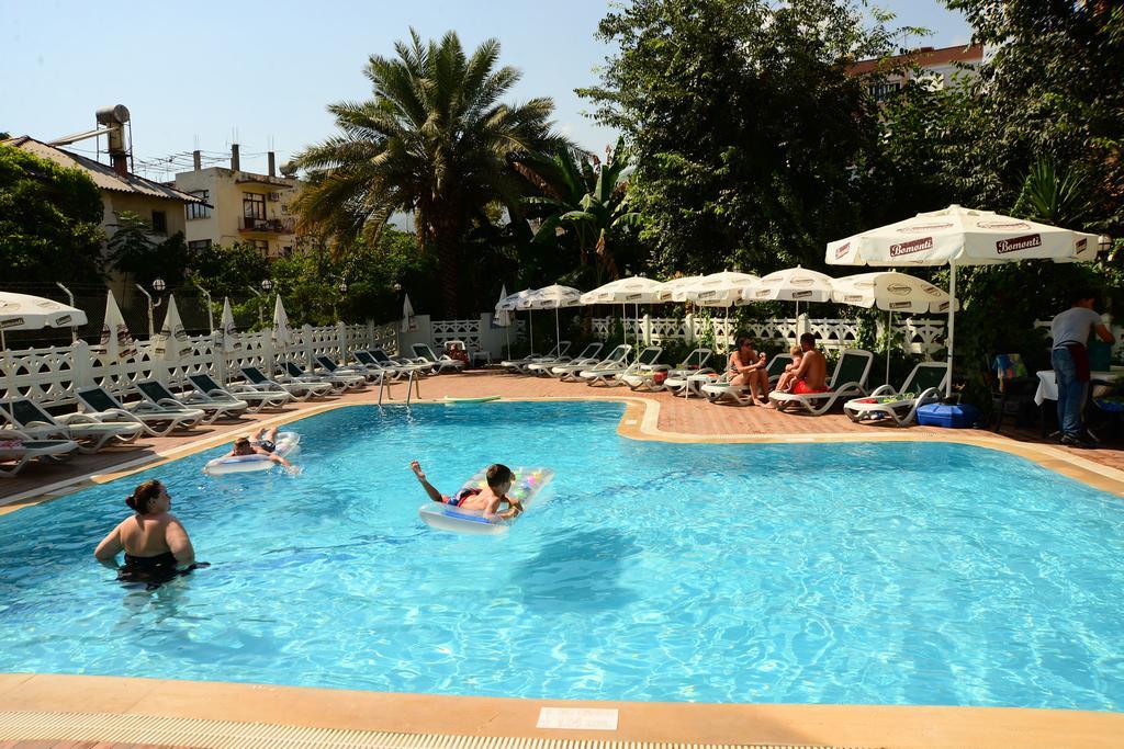 Pinar Hotel Аланя Екстериор снимка